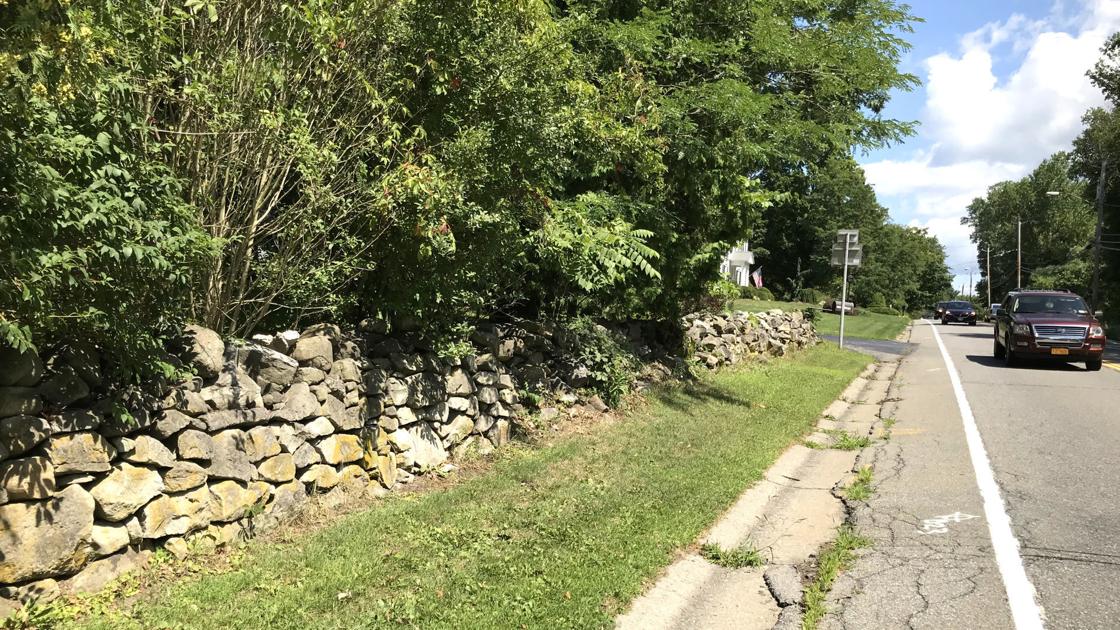 Agreement between town, state and National Grid preserves stone walls in Queensbury | Local