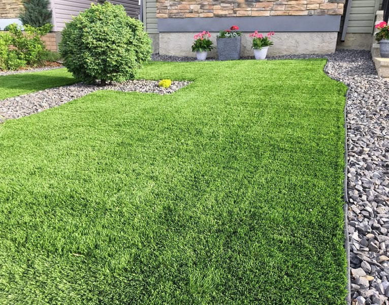 Pros and Cons of Artificial Grass