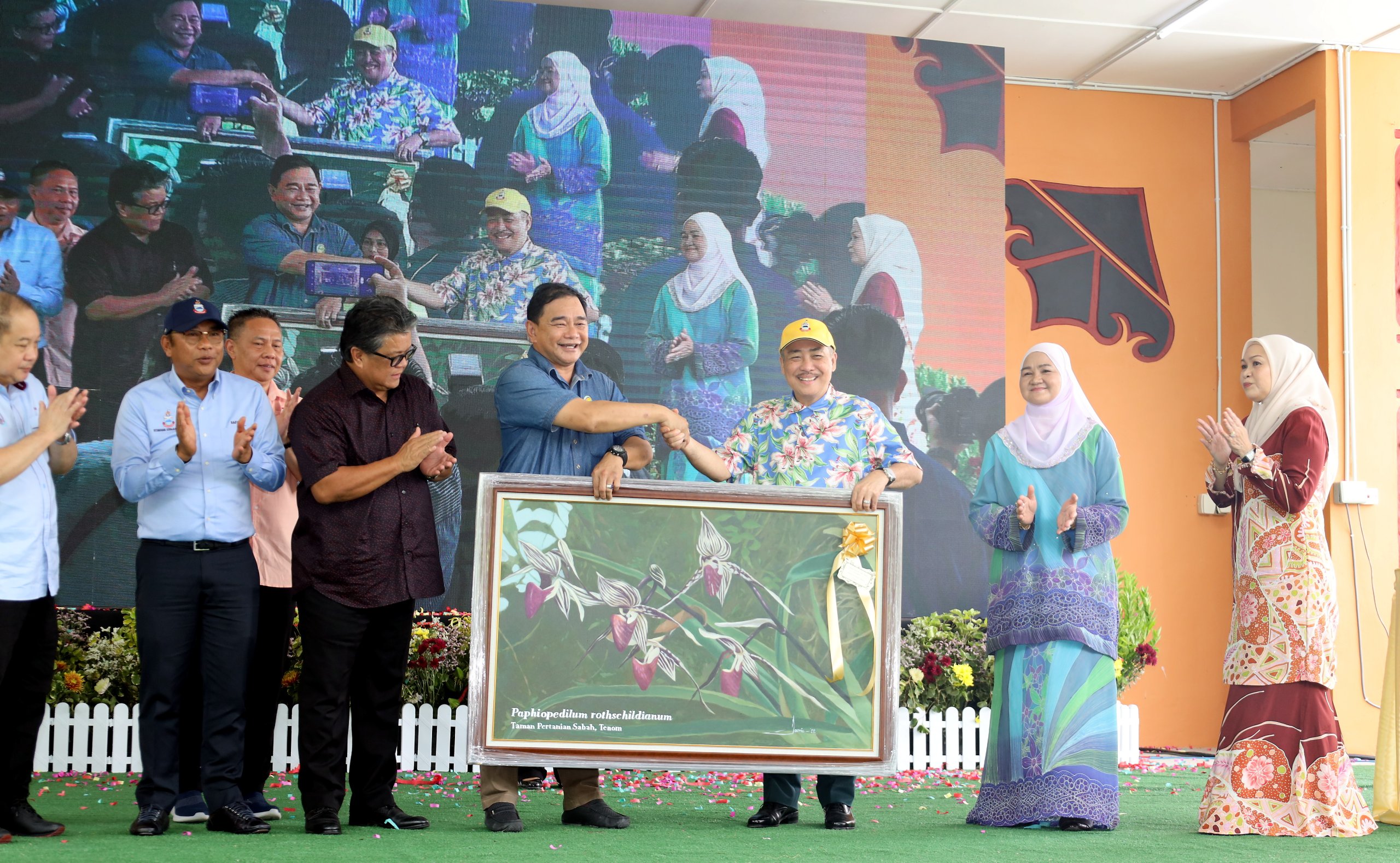 Landscaping, flowers industry has potential in Sabah, says CM